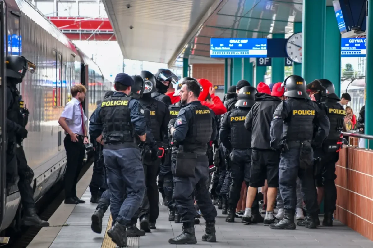 policie české republik v akci