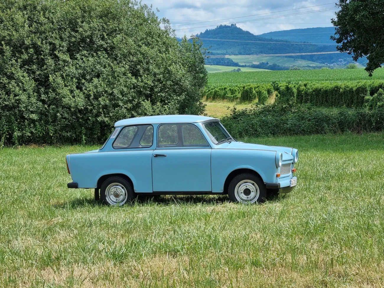Trabant na louce