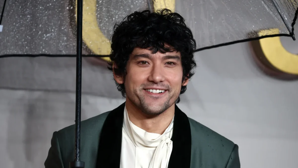 Usmívající se Will Sharpe