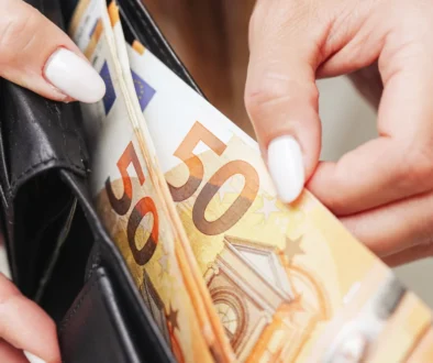 peníze v peněžence