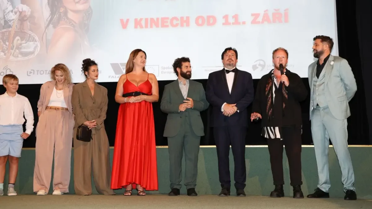 Herci představující film.