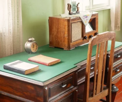 Vintage pracovní stůl