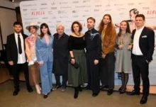 Čeští herci představující nový film.