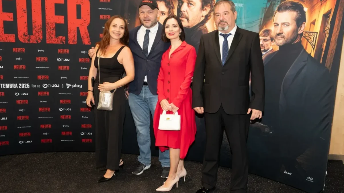 Herci seriálu Neuer