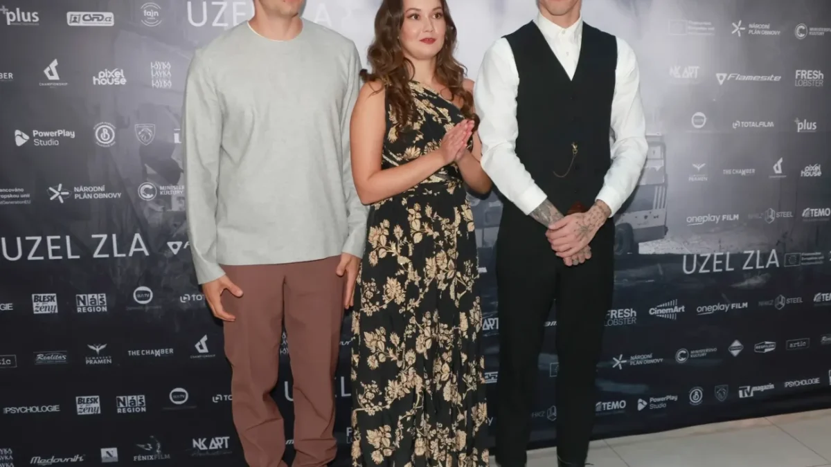 Herci z filmu Uzel zla.