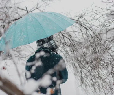 Pár dní sice pršelo, ale zima pokračuje. A nebude nás zřejmě šetřit.