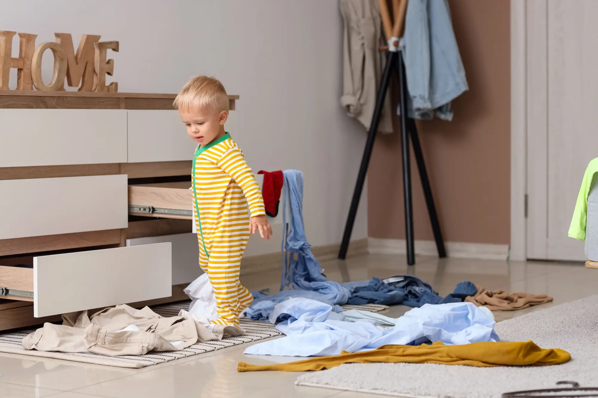 Neposeda, který ve chvilce obrátí domácnost naruby