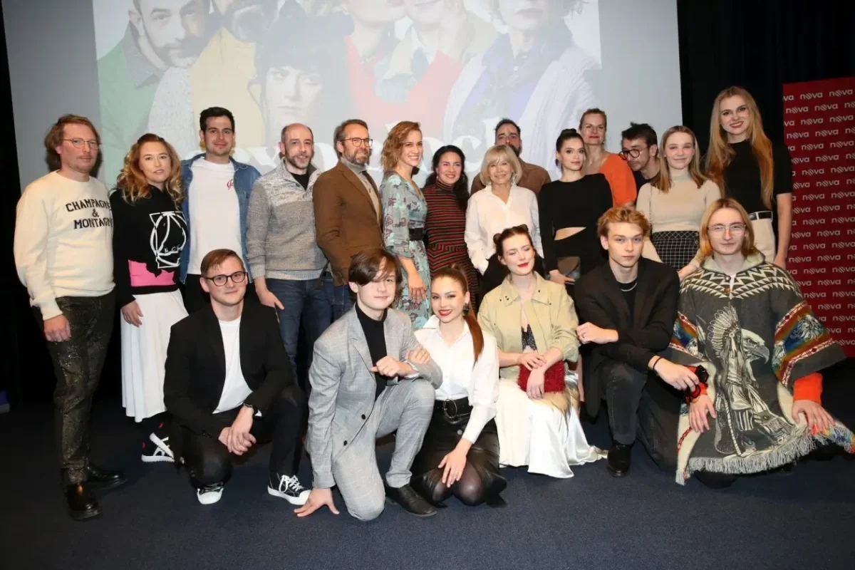 Herci seriálu Sex O'Clock