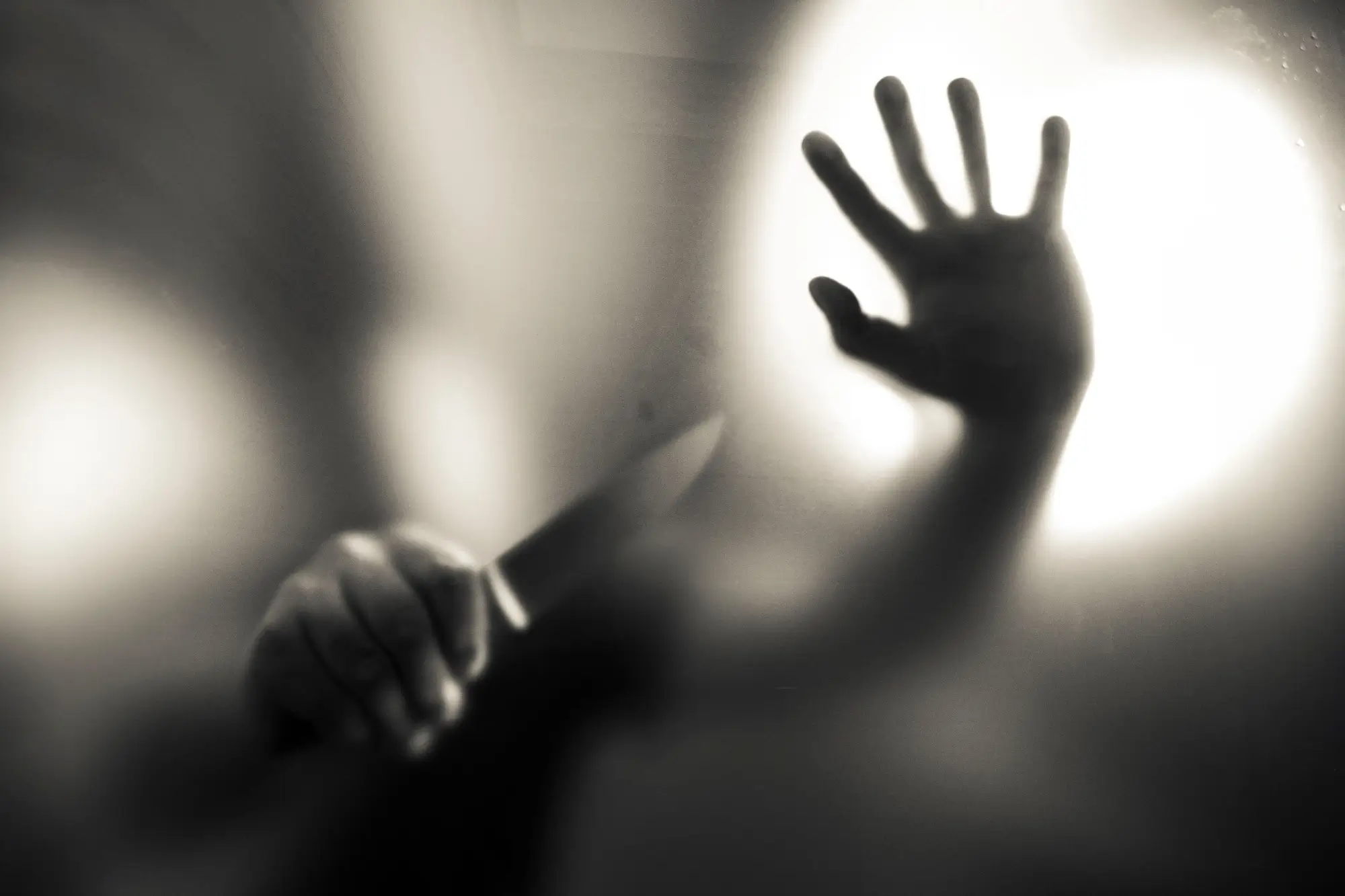 Zlo - od myšlenky k činu je jen krok | TVGURU.cz Zlo - od myšlenky k činu je jen krok