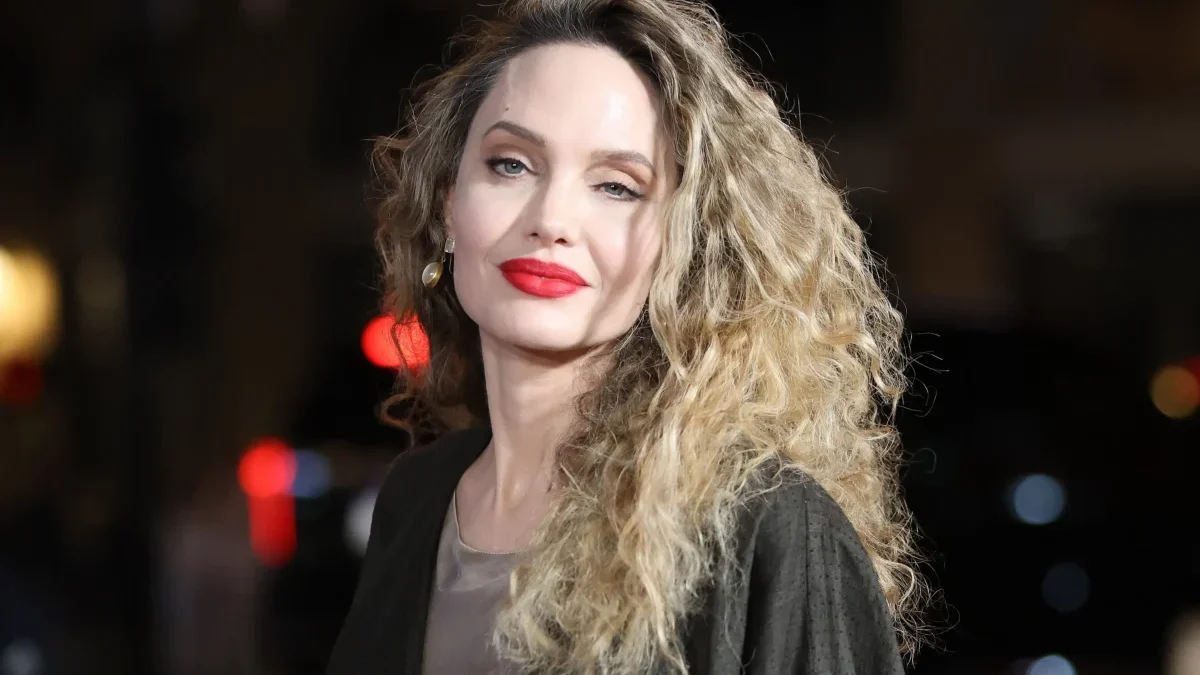Angelina Jolie
