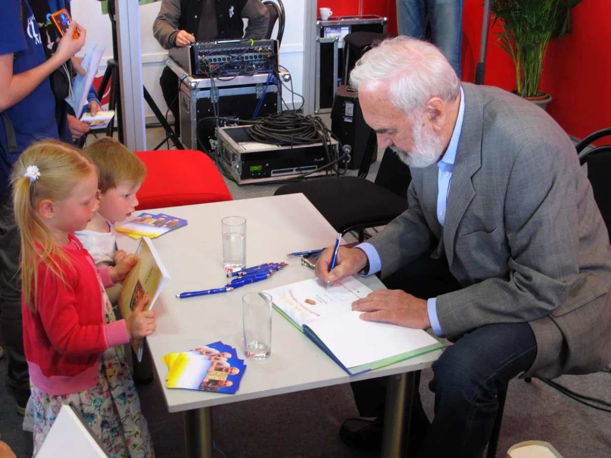 shutterstock_285450413 | TVGURU.cz Zdeněk Svěrák