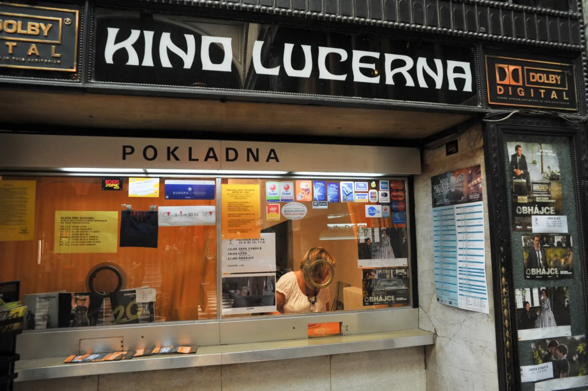 Pokladna kina Lucerna