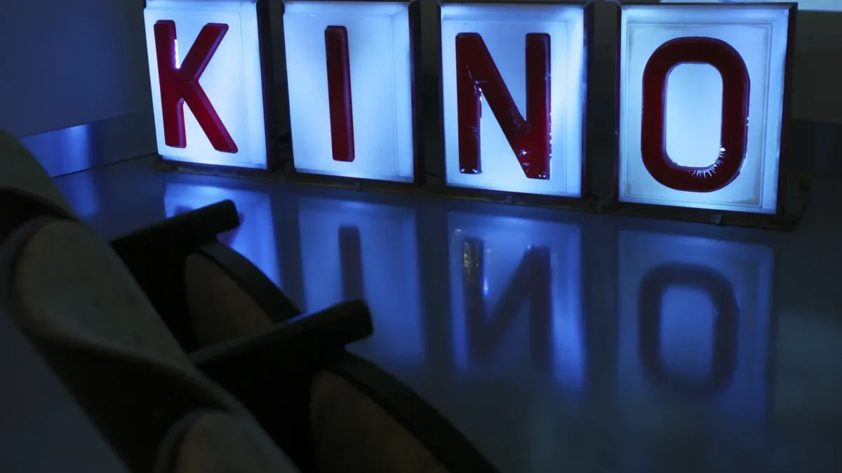 Nápis kino