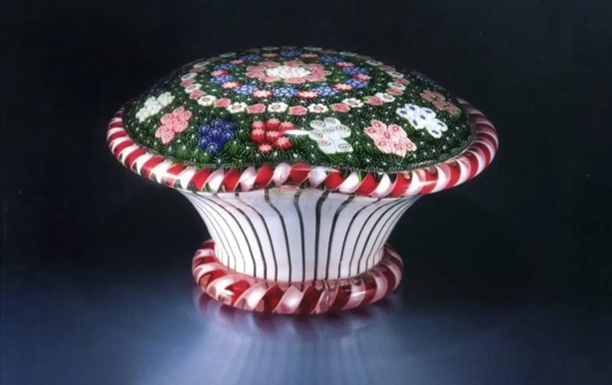 Tohle těžítko se prodalo v roce 1990 za rekordních 258 500 dolarů. Zdroj: Paperweights.com