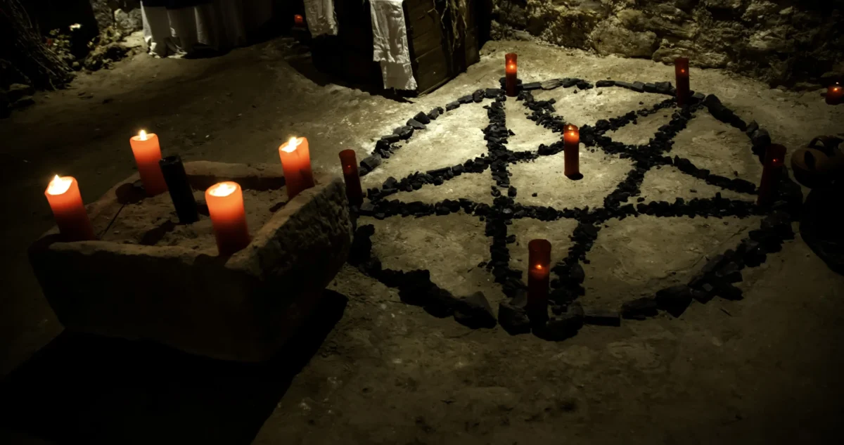 Strašidelný obraz spojený se Satanem. 