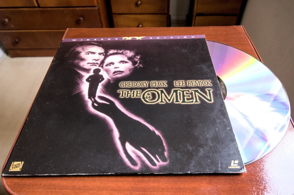 Obal filmu Přichází Satan!.