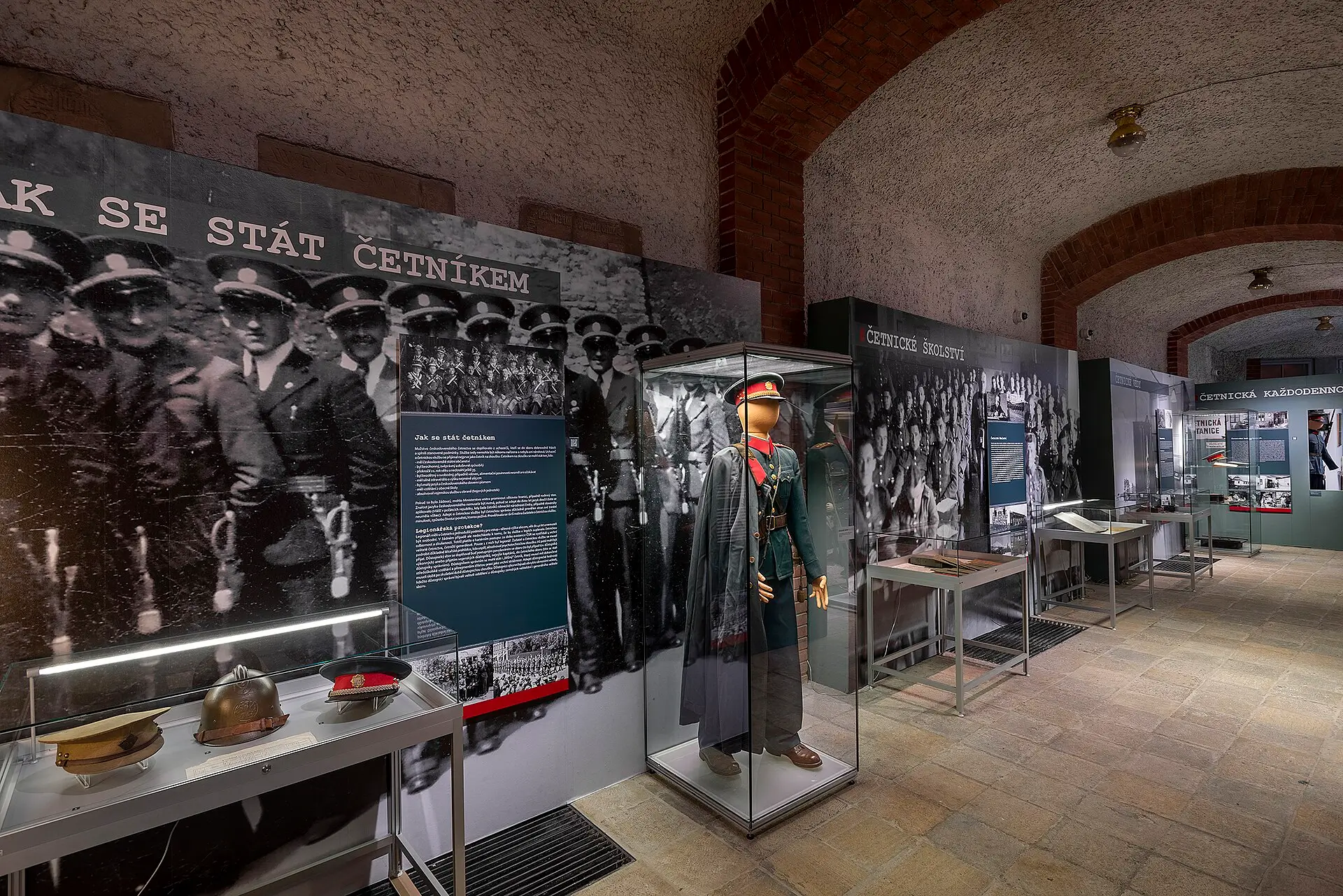 MVČ - výstava u příležitosti seriálu Četnické humoresky | TVGURU.cz MVČ - výstava u příležitosti seriálu Četnické humoresky