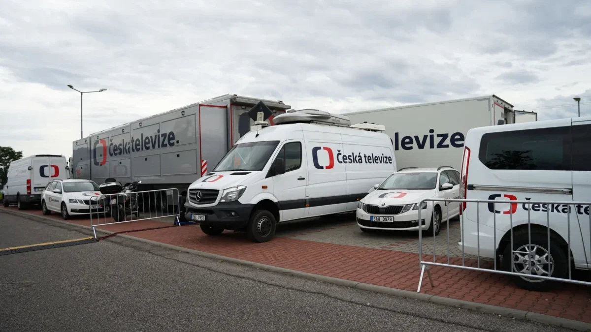 čt vozy na parkovišti