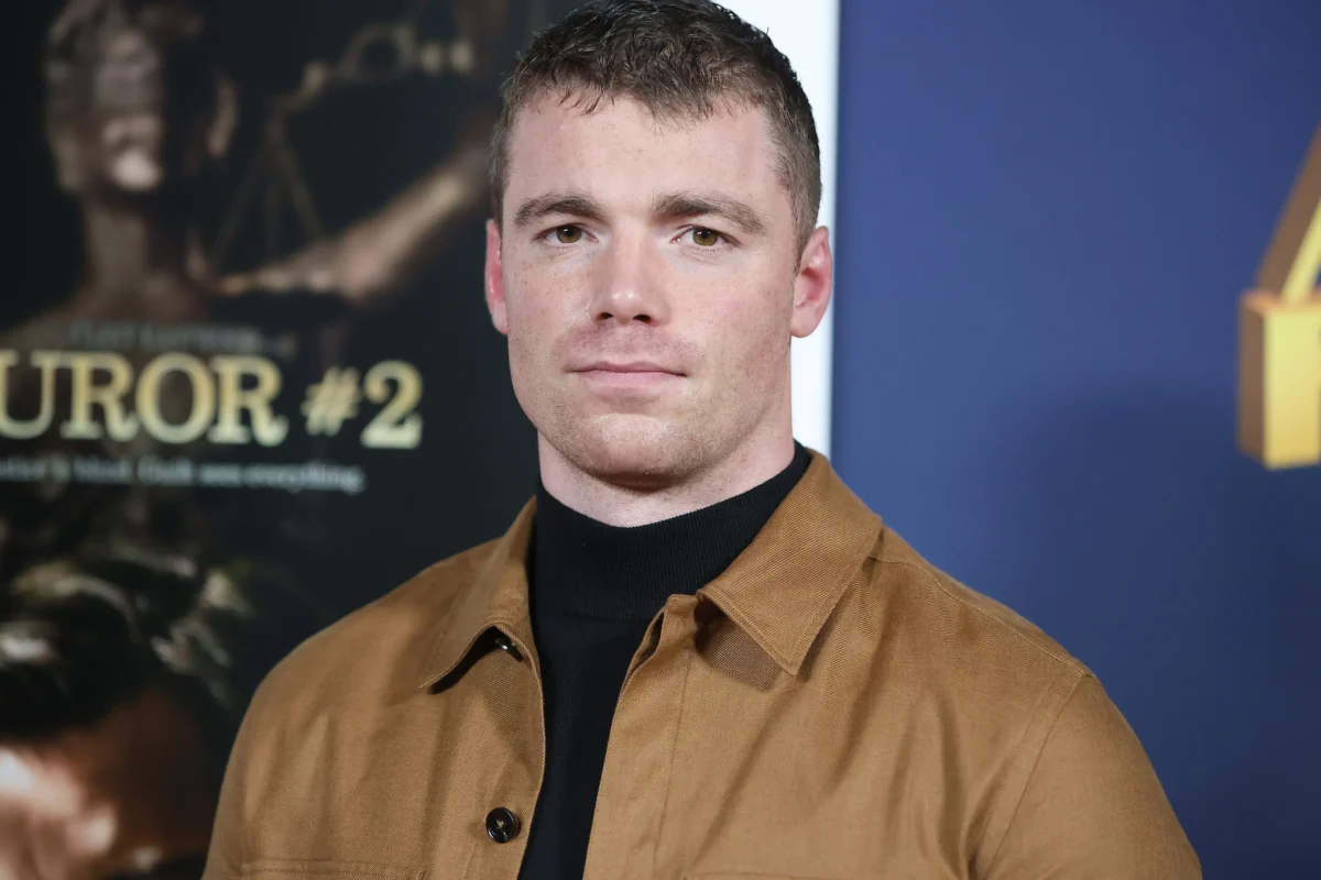 Pózující Gabriel Basso