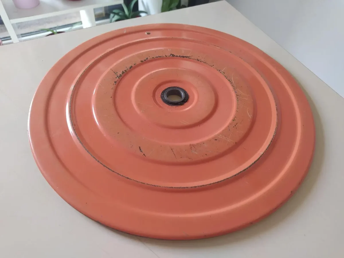 Rotační disk "rotana" měla doma každá moderní žena už za socialismu. Zdroj: Aukro | TVGURU.cz Rotační disk "rotana" měla doma každá moderní žena už za socialismu. Zdroj: Aukro