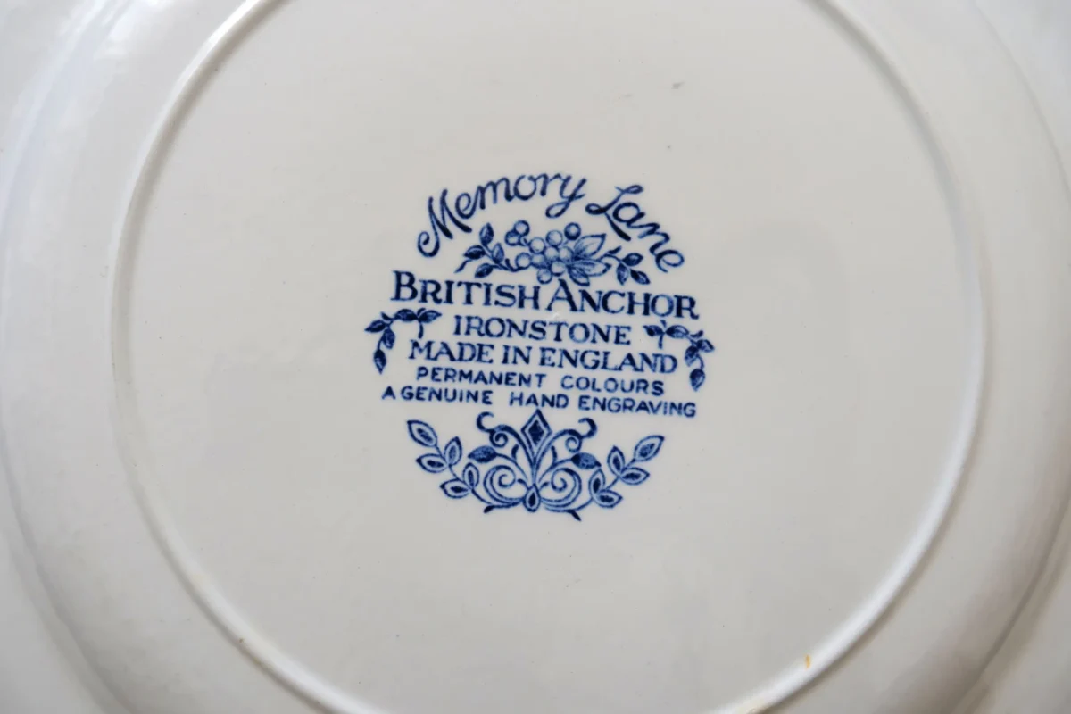 značka na porcelánu