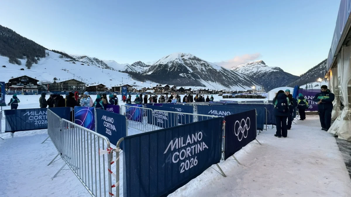 shutterstock_2735846843 1 | TVGURU.cz plot pod horami