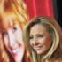 Lisa Kudrow se usmívá.
