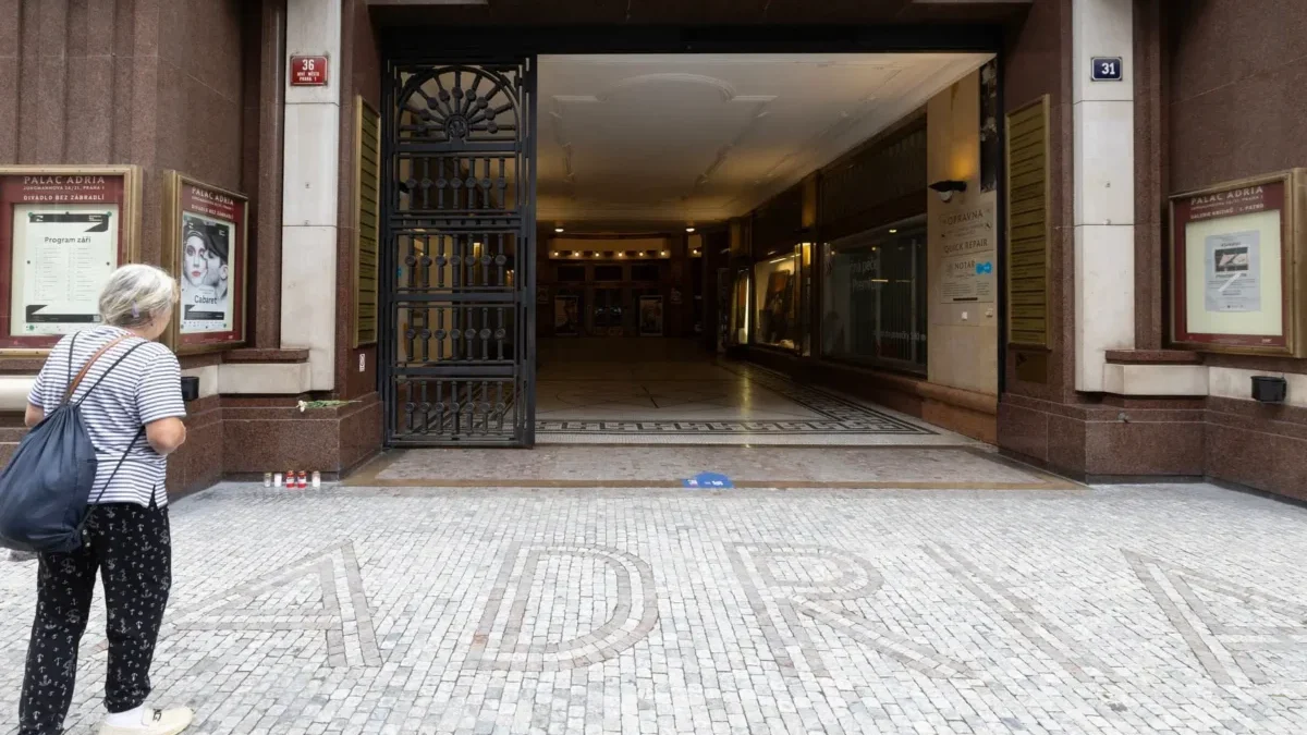 Byl postavou neodmyslitelně spjatou s Divadlem bez zábradlí. Zdroj: Profimedia