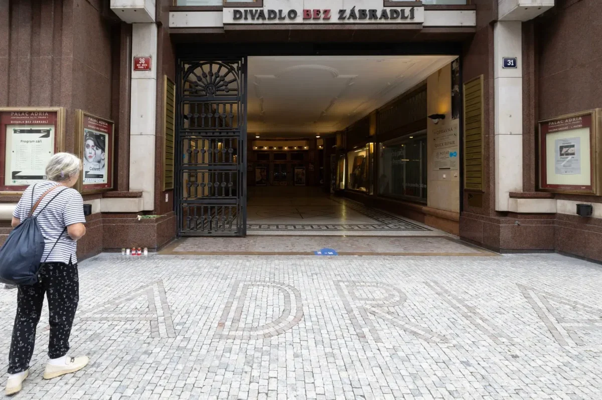 Byl postavou neodmyslitelně spjatou s Divadlem bez zábradlí. Zdroj: Profimedia