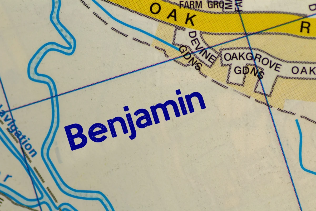 Benjamin na mapě