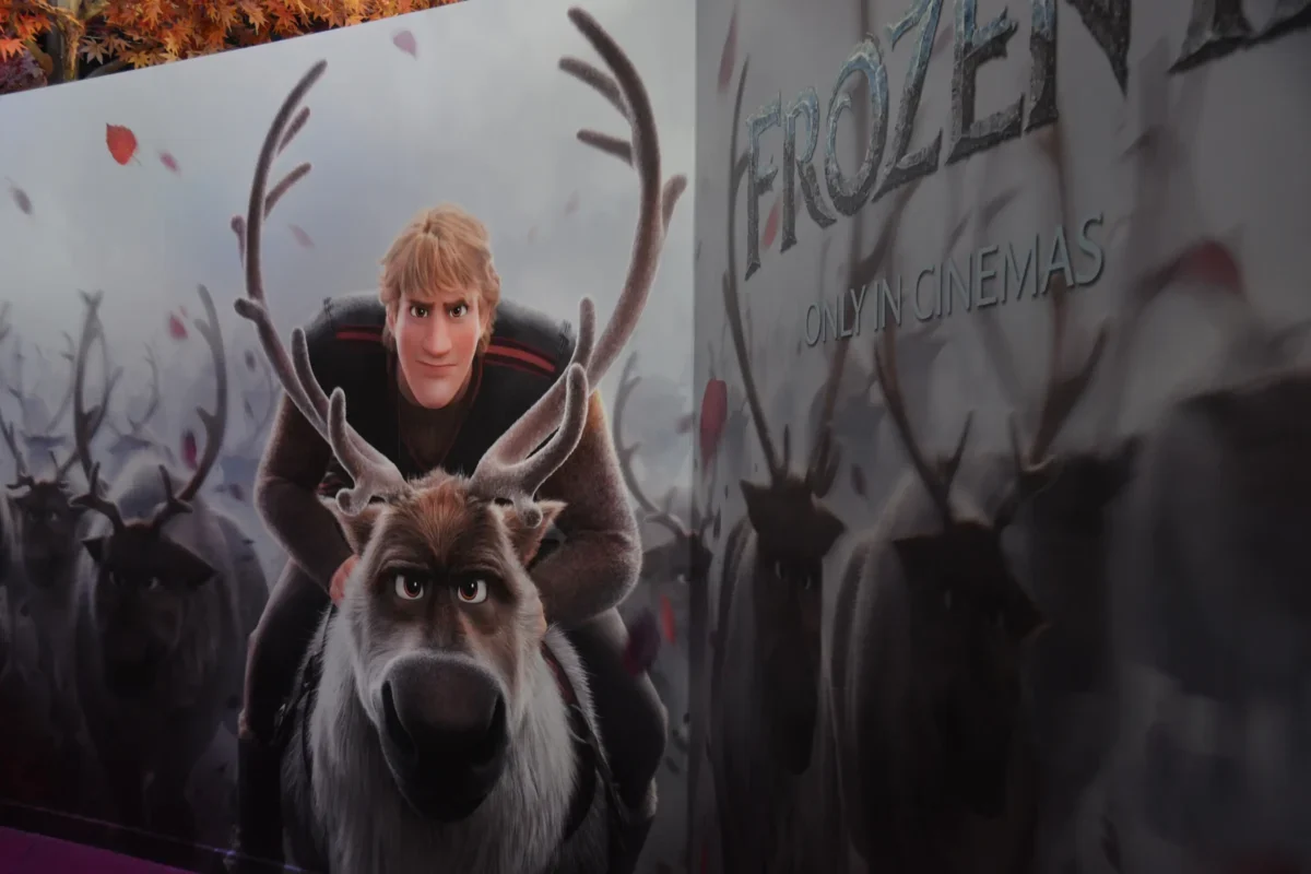 Upoutávka na pohádku Frozen