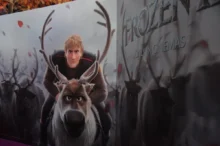 Upoutávka na pohádku Frozen