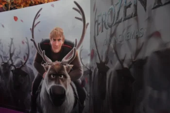 Upoutávka na pohádku Frozen