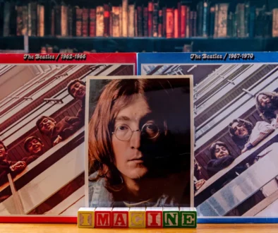 Desky s Johnem Lennonem