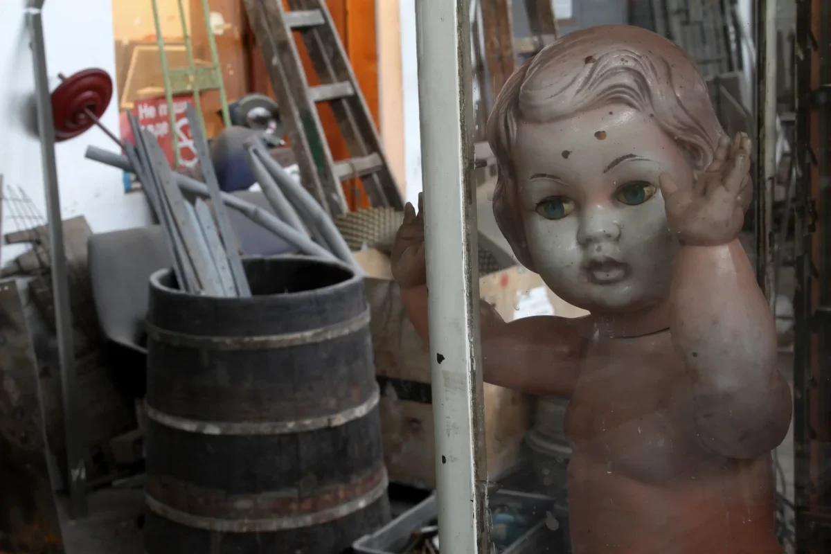 Strašidelná panenka