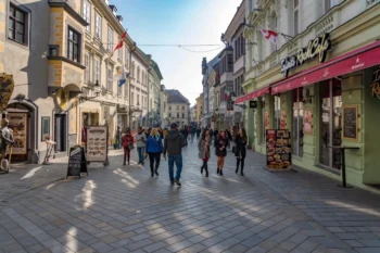 Takhle vypadala Bratislava v únoru roku 2019. Zdroj: Shutterstock