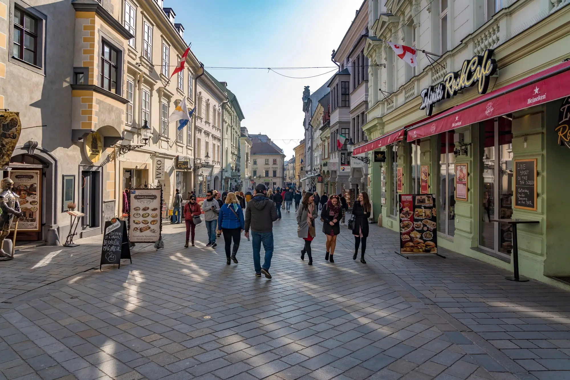 Takhle vypadala Bratislava v únoru roku 2019. Zdroj: Shutterstock