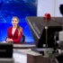 Žena v televizním studiu