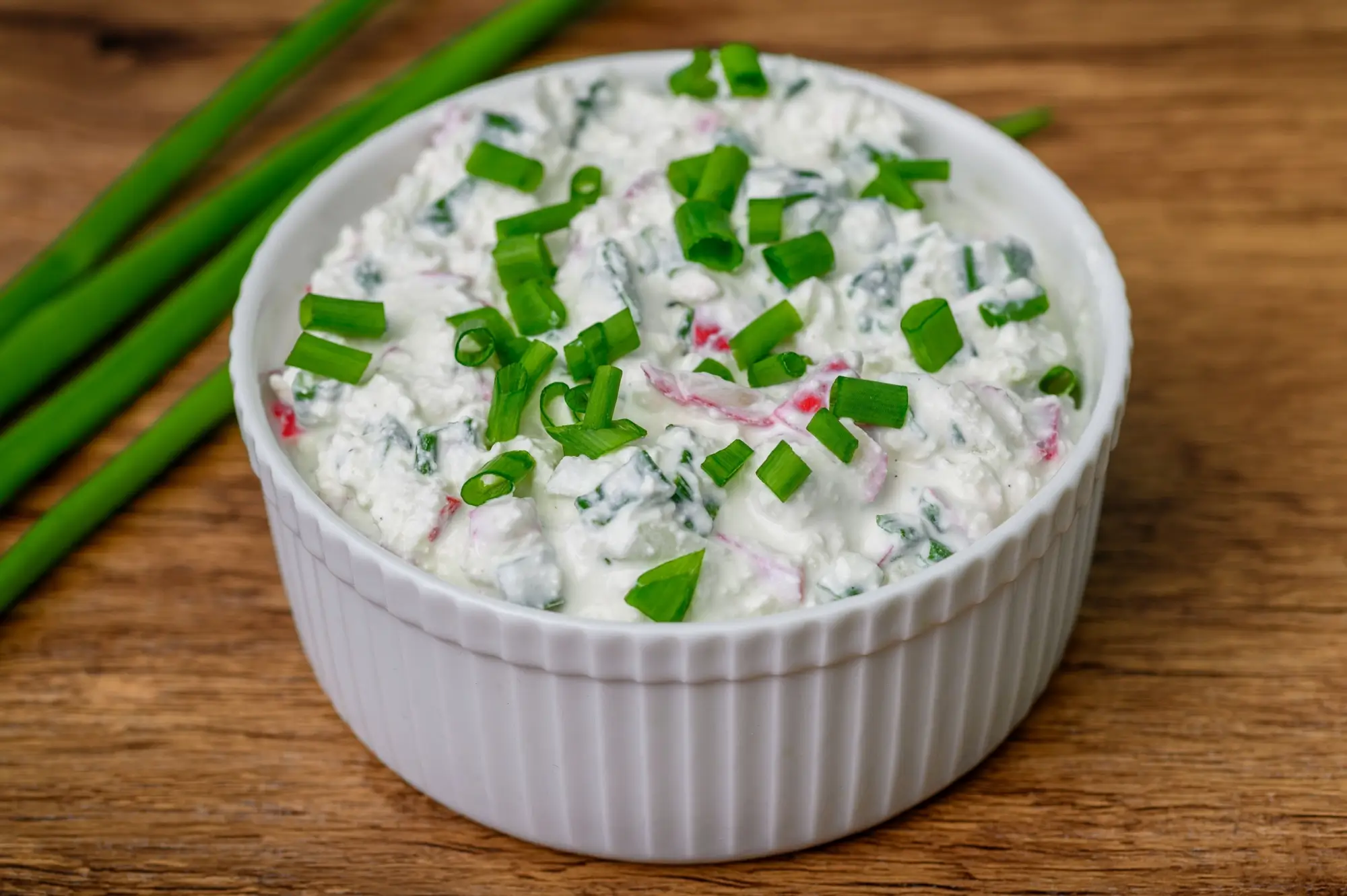 Tvaroh s cibulkou a ředkvičkami | TVGURU.cz Tvaroh s cibulkou a ředkvičkami