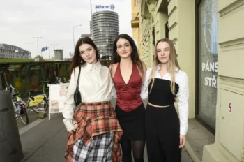 Herečky ze seriálu Sex O´Clock.