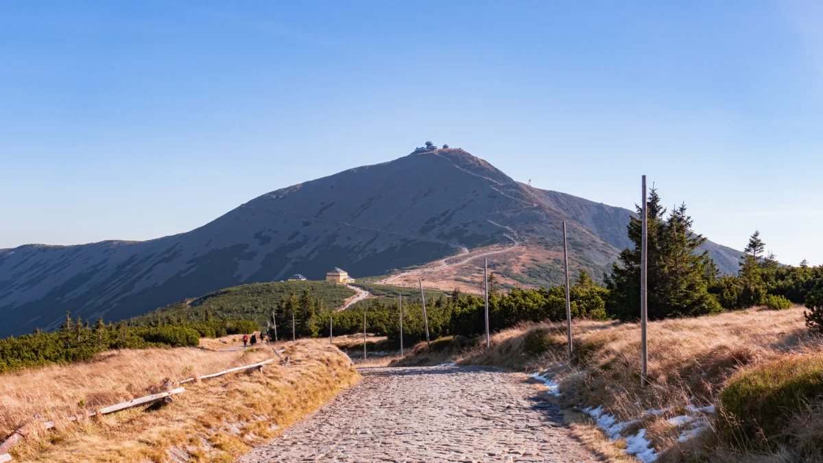 shutterstock_2531685987-převedeno-z-jpg | TVGURU.cz hora Sněžka