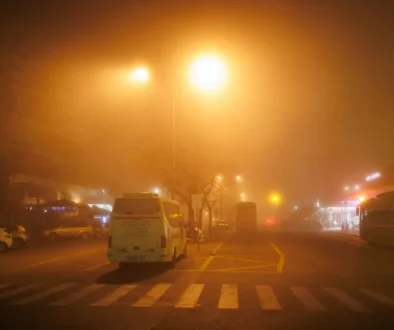 Těžký pouštní prach v ovzduší