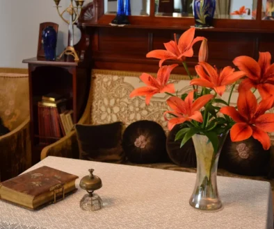 Význam dekorací a uměleckých předmětů nabýval v tuzemsku za první republiky. Zdroj: Shutterstock