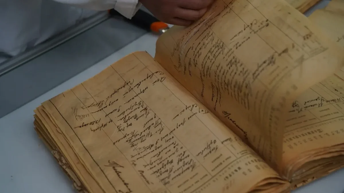 Matriční záznamy jsou zajímavým svědectvím o životě našich předků. Zdroj: Shutterstock