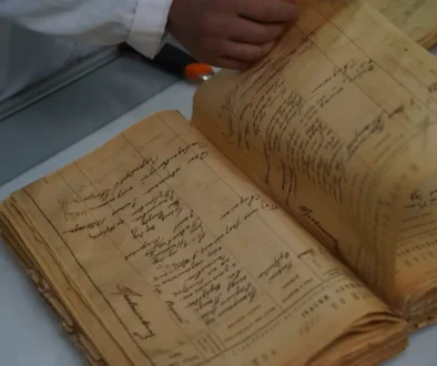 Matriční záznamy jsou zajímavým svědectvím o životě našich předků. Zdroj: Shutterstock