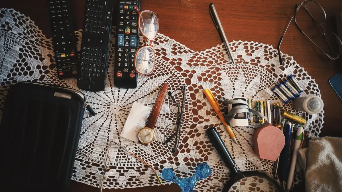 konferenční stolek u babičky