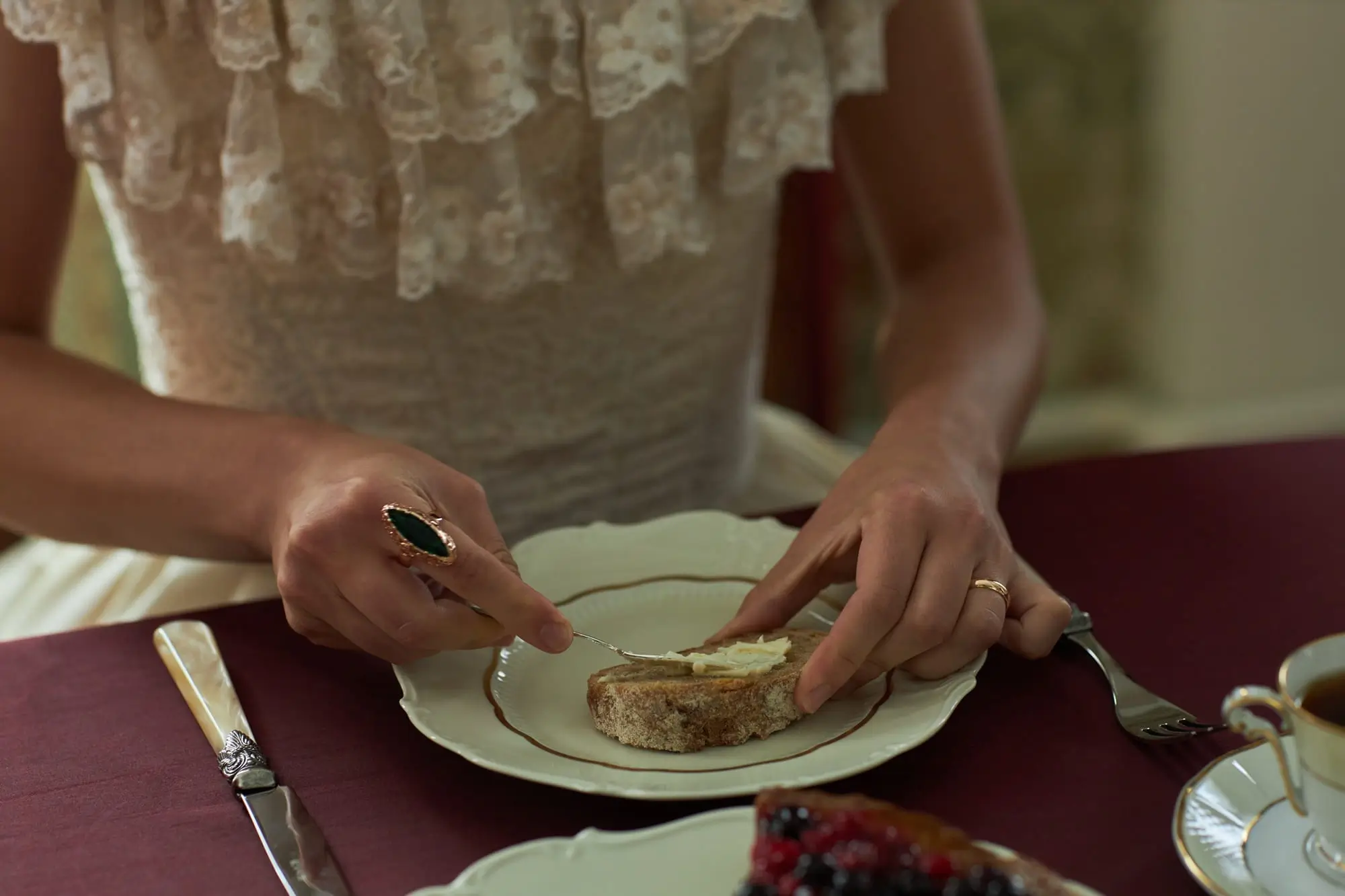 Svačiny za dob socialismu byly skromnější než dnes. Zdroj: Shutterstock