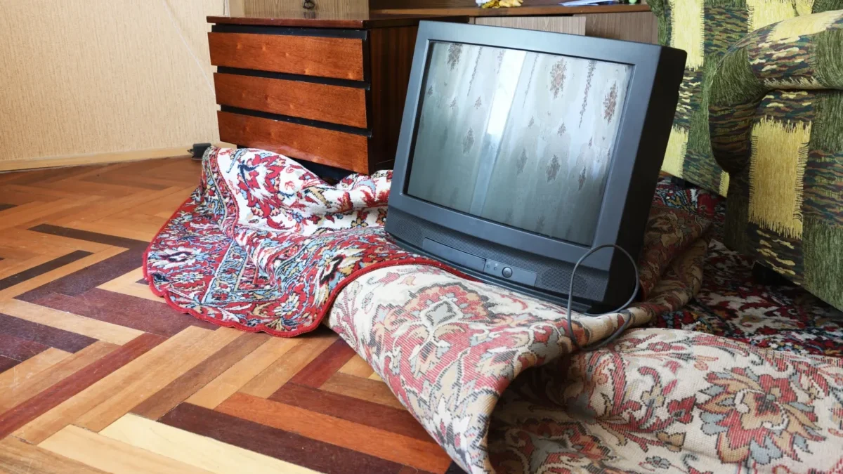 oprava staré televize