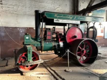 Historický parní válec