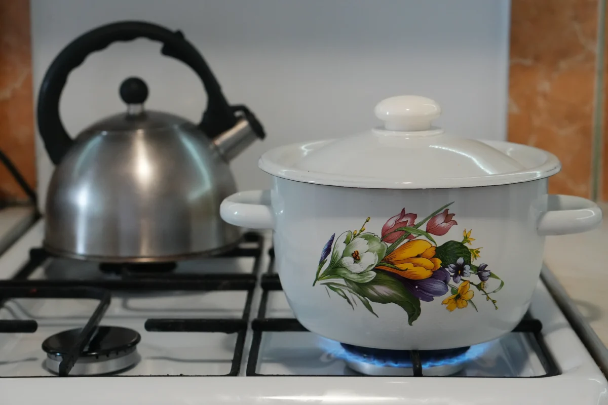 staré kuchyňské náčiní